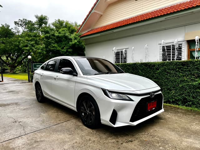 Toyota Yaris Ativ