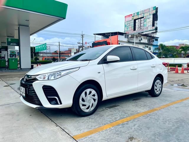 Toyota Yaris Ativ